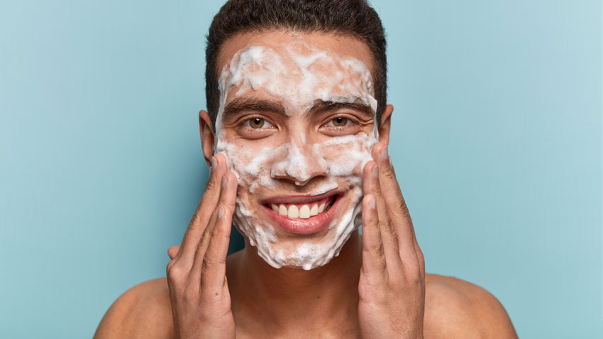 6) كيفية استخدام غسول الوجه بشكل صحيح للحصول على أفضل النتائج